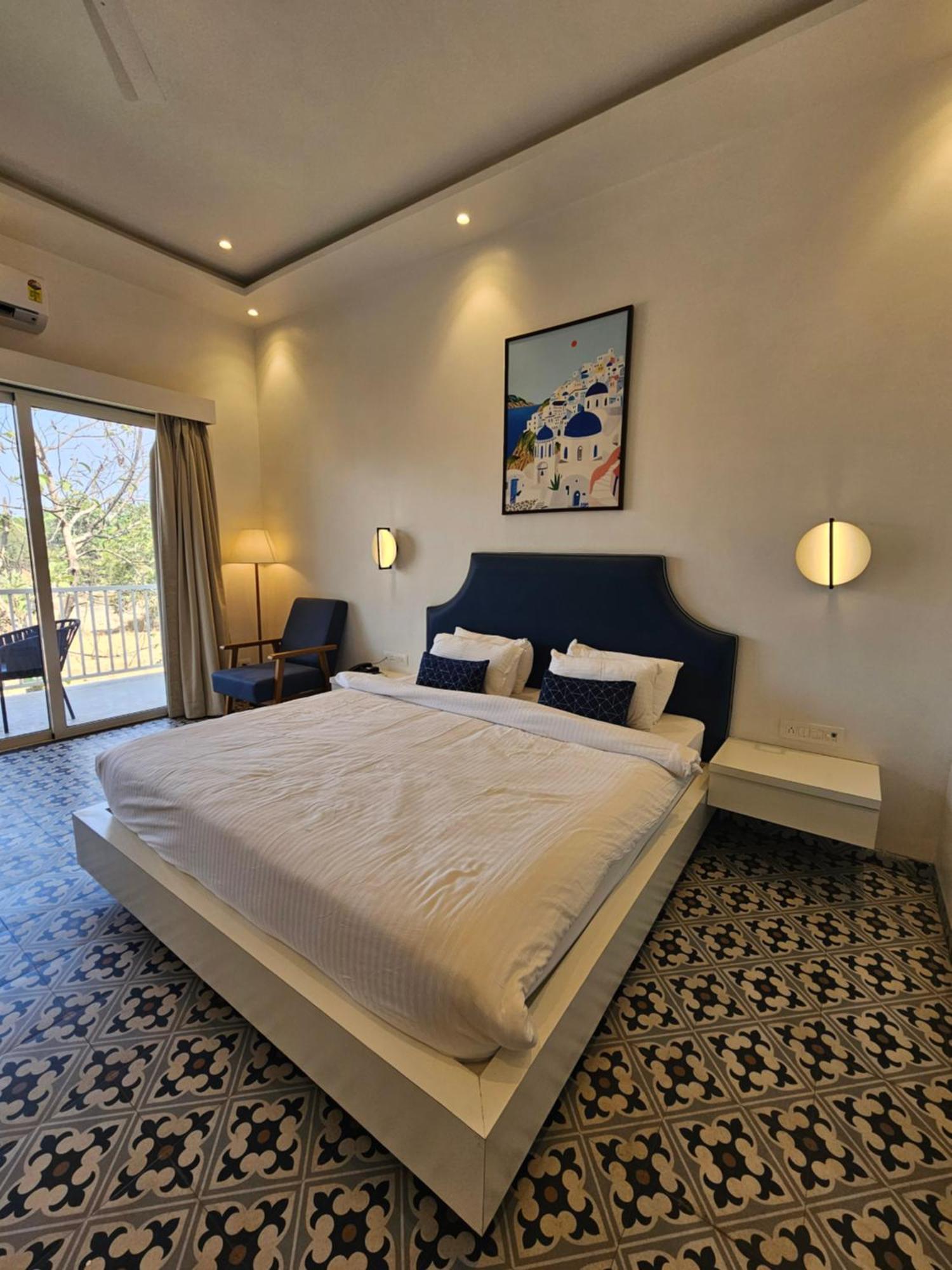 River Estates Luxury Resort & Spa Karjat Eksteriør bilde