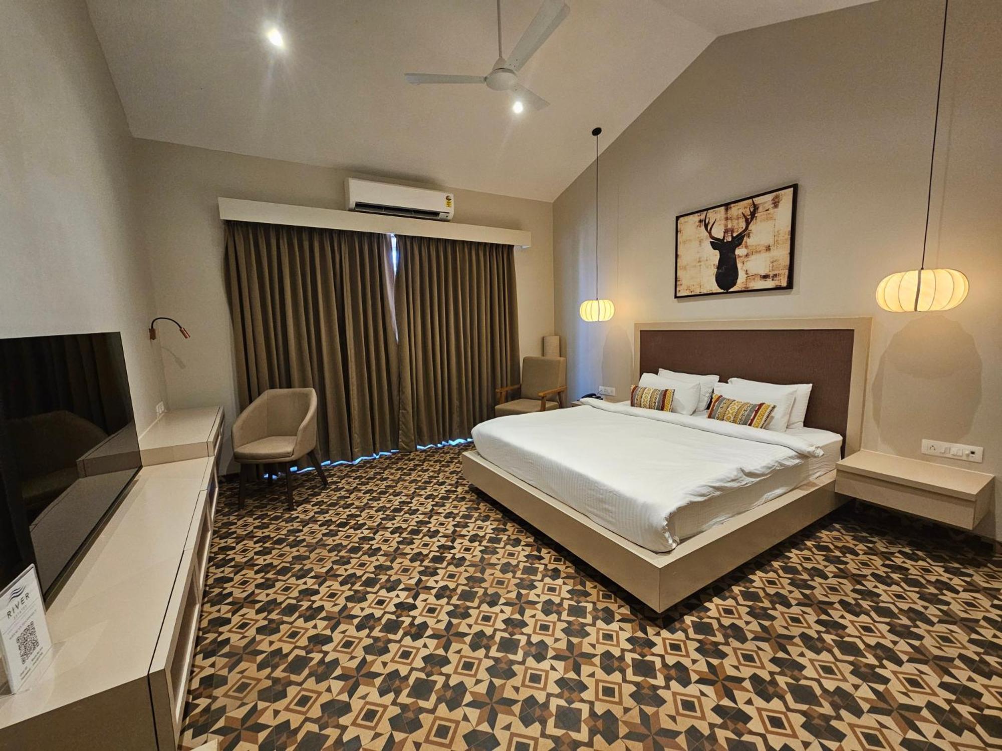River Estates Luxury Resort & Spa Karjat Eksteriør bilde