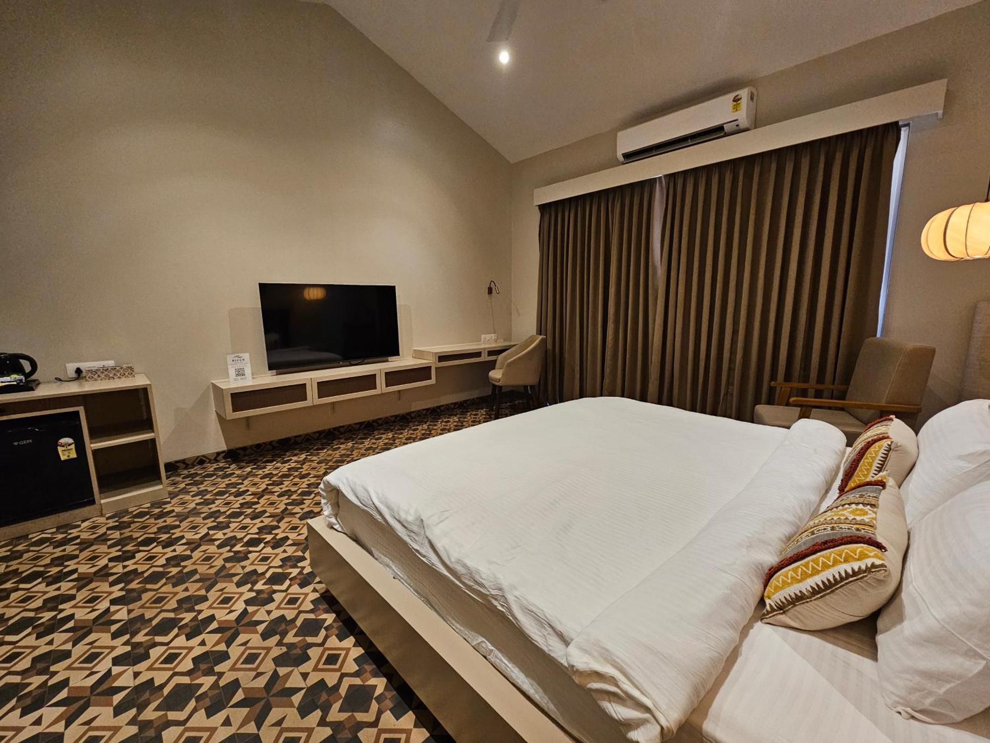 River Estates Luxury Resort & Spa Karjat Eksteriør bilde